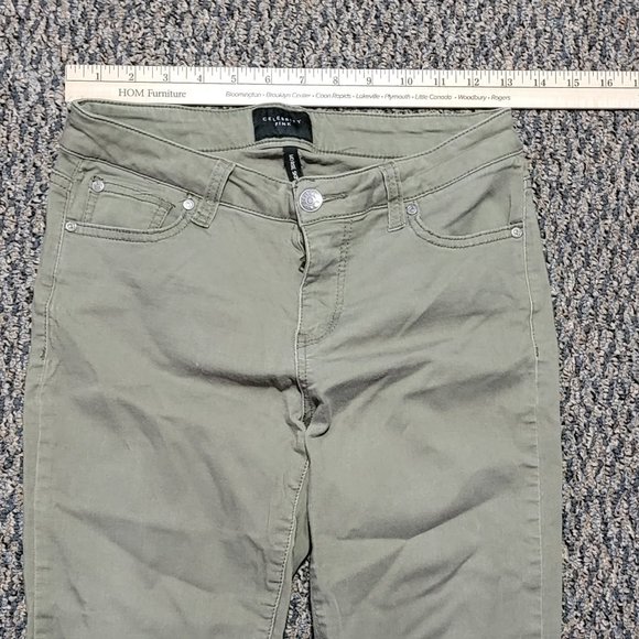 Celebrity Pink Moss Green Stretch Jeans Size 5 Waist 27 - Picture 10 of 16